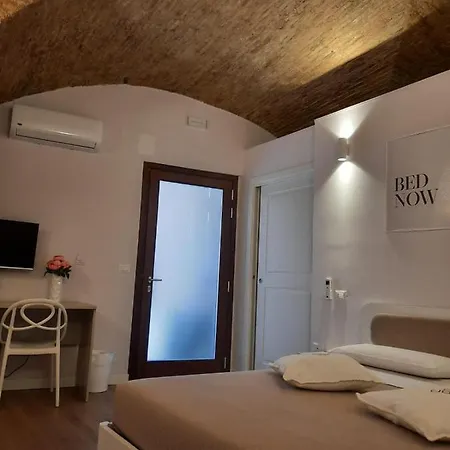 Dimora Donna Dora - Albergo Diffuso San Martino in Pensilis Exterior photo